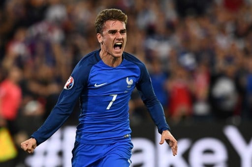 Antoine Griezmann schießt Frankreich zum 2:1 - 2 Tore innerhalb von 3 Minuten!/ AFP PHOTO / FRANCK FIFE