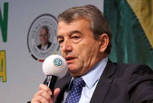 DFB-Präsident Niersbach ist zufrieden mit dem abgelaufenen Jahr