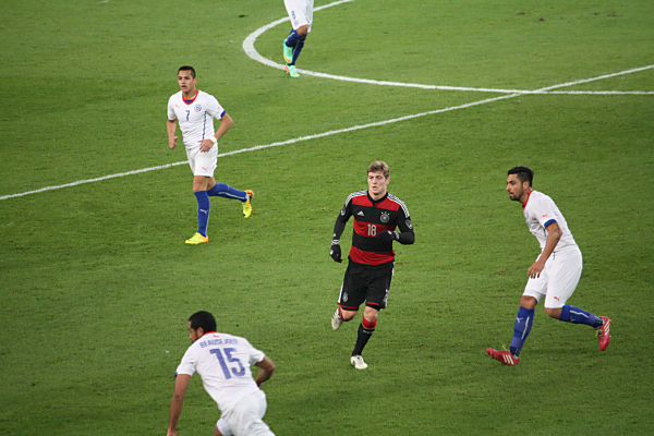 kroos (9)