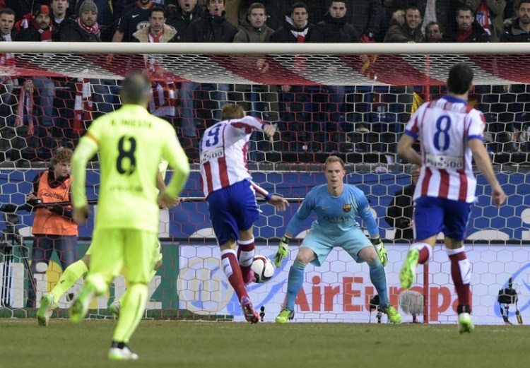 DFB-Keeper Marc-Andre ter Stegen steht beim FC BArcelona unter Vertrag © AFP / GERARD JULIEN