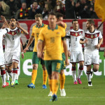 Deutschland feiert das 1:0 gegen Australien am 25.03.2015 (AFP PHOTO / DANIEL ROLAND)