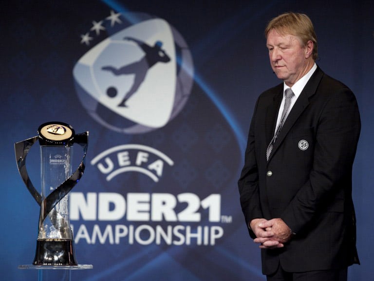 U21 Nationaltrainer Horst Hrubesch vor der EM 2011 in Dänemark (AFP PHOTO/SCANPIX/Bo Amstrup)