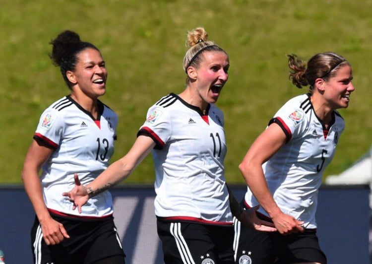 EM-Qualifikation: Neid beruft Magull und Islacker © AFP