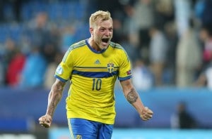 Schwedens John Guidetti bei der UEFA Under21 European Championship 2015 Spiel zwischen Schweden und Portugal in der Vorrunde. AFP PHOTO / MICHAL CIZEK