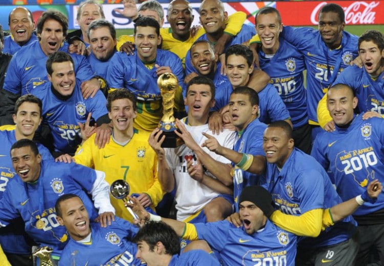 Brasilien gewinnt den Fifa Confederations Cup 2009 gegen die USA mit 3:2. AFP PHOTO / PIERRE-PHILIPPE MARCOU