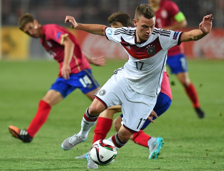 Joshua Kimmich beim U21-Auftaktspiel gegen Serbena in Prag am 17.Juni 2015. AFP PHOTO JOE KLAMAR