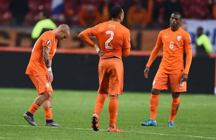 Ohne die Niederlande geht es nach Frankreich zur EM 2016. AFP PHOTO/Emmanuel Dunand