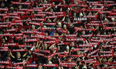 albanische-fussballfans