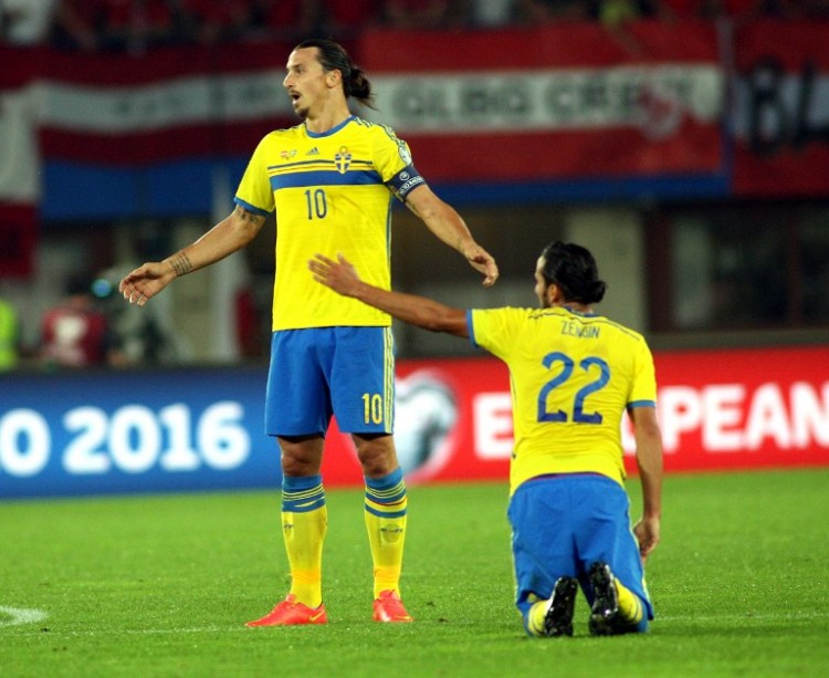 Zlatan Ibrahimovic gegen Österreich. AFP PHOTO / GUENTER R. ARTINGER