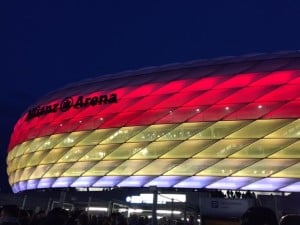 Die Allianz Arena von München richtet das 1.Halbfinale und Finale aus.
