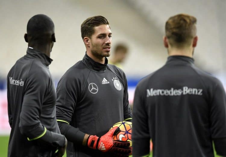 Kevin Trapp im DFB-Trainingstrikot.am 12.11. 2015, beim Freundschaftsspiel gegen Frankreich AFP PHOTO / FRANCK FIFEKevin Trapp im DFB-Trainingstrikot. AFP PHOTO / FRANCK FIFE