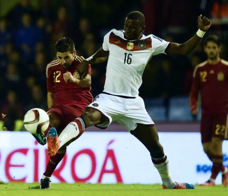 Antonio Rüdiger wechselt in der kommenden Saison für rund 38 Millionen Euro vom AS Rom zum FC Chelsea. Er ist somit der teuerste Nationalspielertransfer dieses Transferfensters bisher. Photo: AFP.