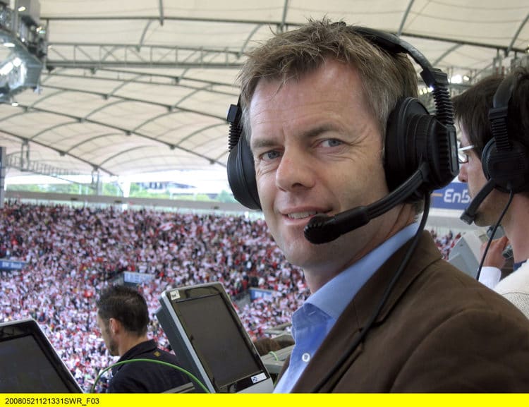 Tom Bartels kommentiert heute live für die ARD im Ersten das Länderspiel Deutschland gegen Polen aus Warschau und per ARD-Livestream - Foto: ARD/SWR
