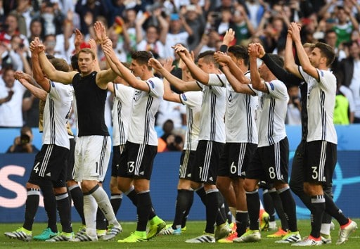 Deutschland zieht ins EM-Viertelfinale ein - ein 3:0 gegen die Slowakei am 26.Juni 2016. / AFP PHOTO / PATRIK STOLLARZ