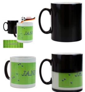 Zaubertasse - Fußballfeld mit Wunschname