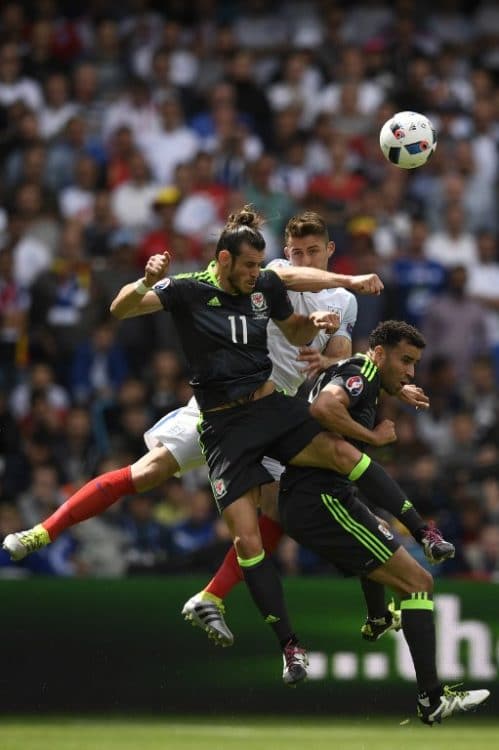 Gareth Bale im Spiel gegen England / AFP PHOTO / MARTIN BUREAU