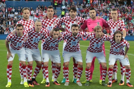 Startaufstellung von Kraotien gegen Portugal im Achtelfinale am 25.Juni 2016 in Lens. / AFP PHOTO / KENZO TRIBOUILLARD