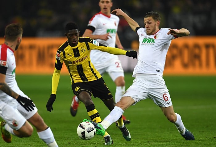 FC Augsburg gegen BVB am 20.Dezember 2016. PATRIK STOLLARZ / AFP