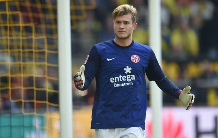 Spielt heute beim FC Liverpool: Loris Karius am 19.April 2014. AFP PHOTO / PATRIK STOLLARZ