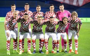 Die Nationalmannschaft von Kroatien in der Startaufstellung gegen Ukraine in Zagreb am 24.März 2017 in der WM 2018 Qualifikation. / AFP PHOTO / STRINGER