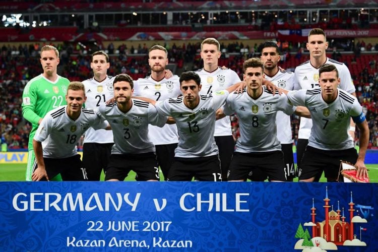 Die Startaufstellung von Deutschland gegen Chile am 22.06.2017. Das Perspektivteam schlug sich Tapfer gegen starke Chilenen und konnte ihnen schließlich ein 1:1 abringen. Photo: AFP.