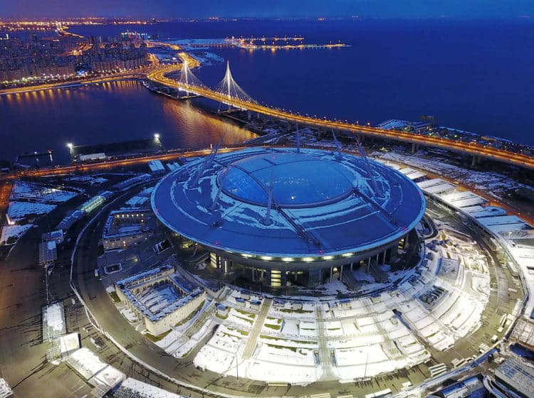 Das Krestowsky-Stadion in St. Petersburg fasst knapp 70.000 Zuschauer und wird somit das größte Stadion des Confed-Cups und das zweitgrößte der Weltmeisterschaft 2018 sein. Photo: AFP.