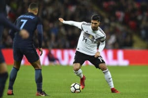 Emre Can im neuen DFB Trikot 2018 beim Länderspiel gegen England. (Foto AFP)