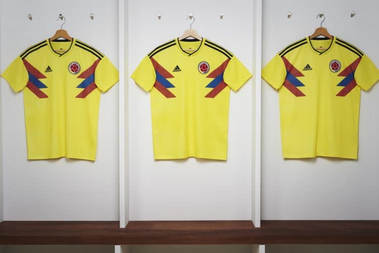 Kolumbiens neues Adidas WM 2018 Heimtrikot in gelb. Photo: Adidas Presse.