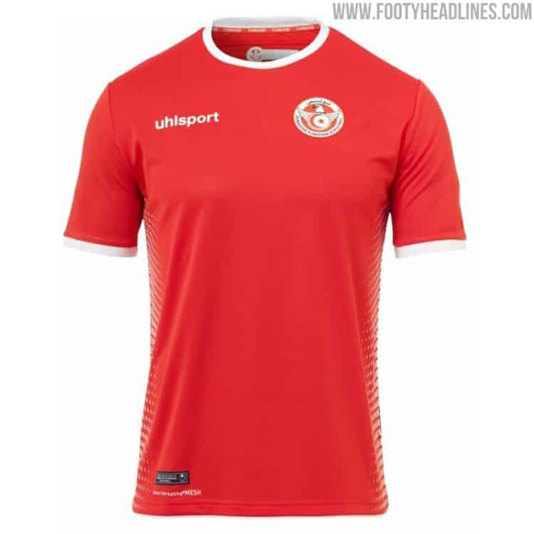 Das WM 2018 Auswärtstrikot von Uhlsport. Photo: Footyheadlines.
