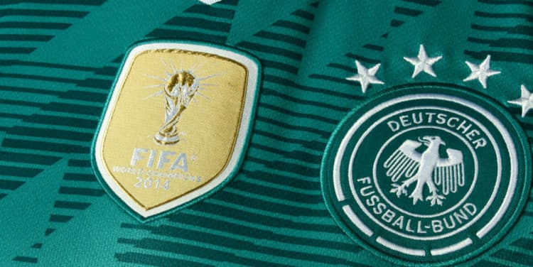 Das neue Auswärstrikot des DFB von Adidas im Detail. Photo: Adidas Presse.