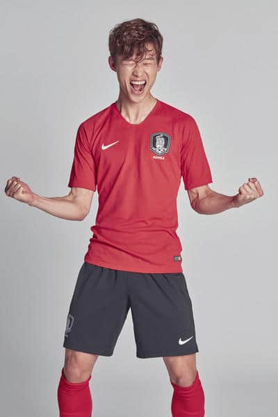 Das neue Heimtrikot Südkoreas für die WM 2018 von Nike. Photo: Nike Presse.