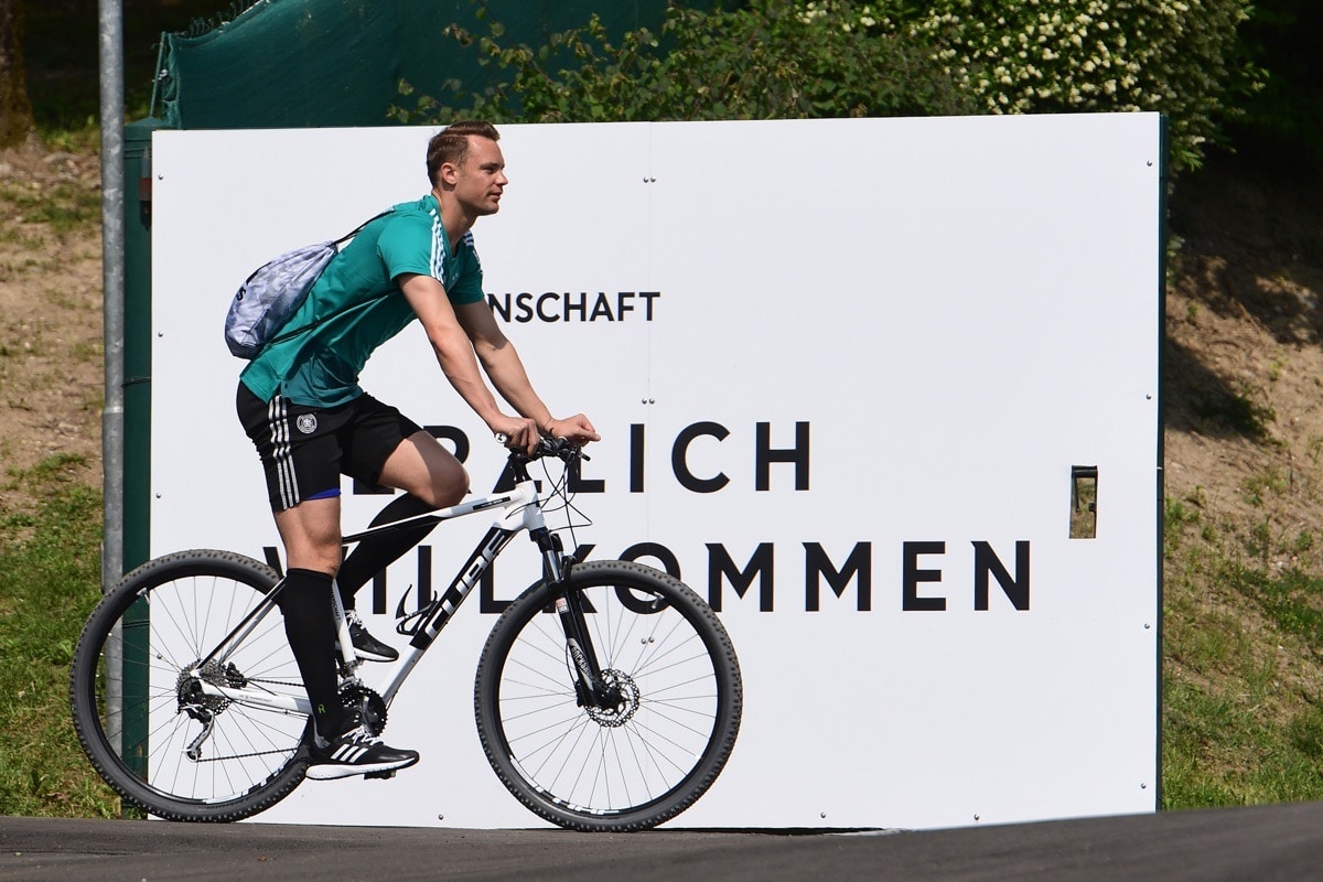 Fußball heute: Manuel Neuer wird im Tor gegen Österreic stehen! / AFP PHOTO / MIGUEL MEDINA