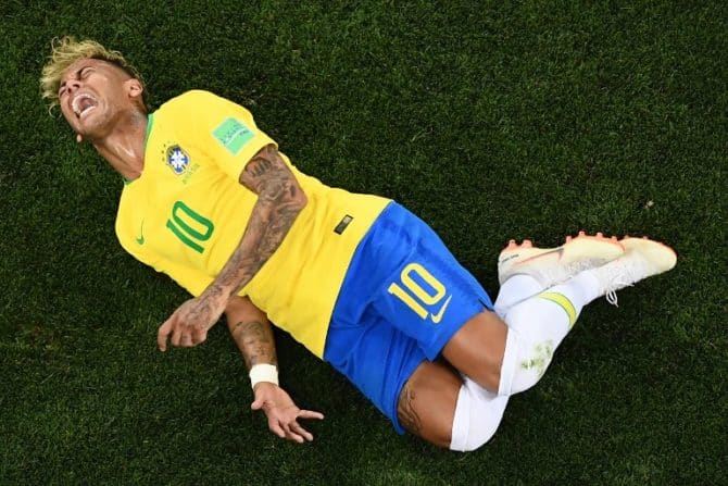 Fußball heute am 02.07.2018 WM Viertelfinale: Neymar ist Superstar und Schauspieler zugleich. Wird er heute seine Selecao ins WM-Viertelfinale schießen? / AFP PHOTO / Jewel SAMAD