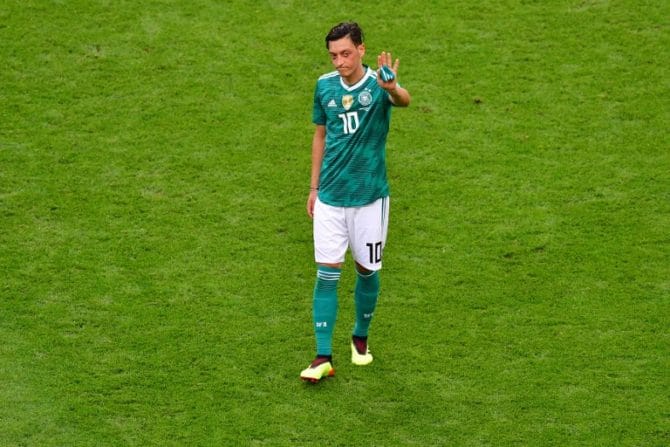 Mesut Özil bei seinem letzten DFB-Länderspiel in Kazan gegen Südkorea bei der Fußball WM 2018 - es war sein 92. und letztes Länderspiel. / AFP PHOTO / Luis Acosta /