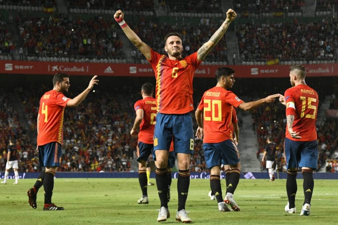 Spaniens Mittelfeldspieler Saul Niguez (M) feiert nach seinem Tor in der Nationenliga im Spiel Spanien - Kroatien im Manuel Martinez Valero Stadion in Elche am 11. September 2018. / AFP PHOTO / JOSE JORDAN