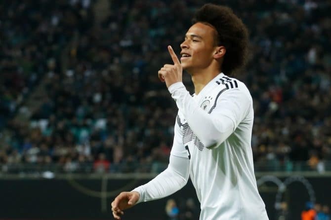 Leroy Sané im DFB Trikot mit der Nummer 19 beim Freundschaftsspiel Deutschland - Russland in Leipzig am 15.11.2018. (Photo by Odd ANDERSEN / AFP)