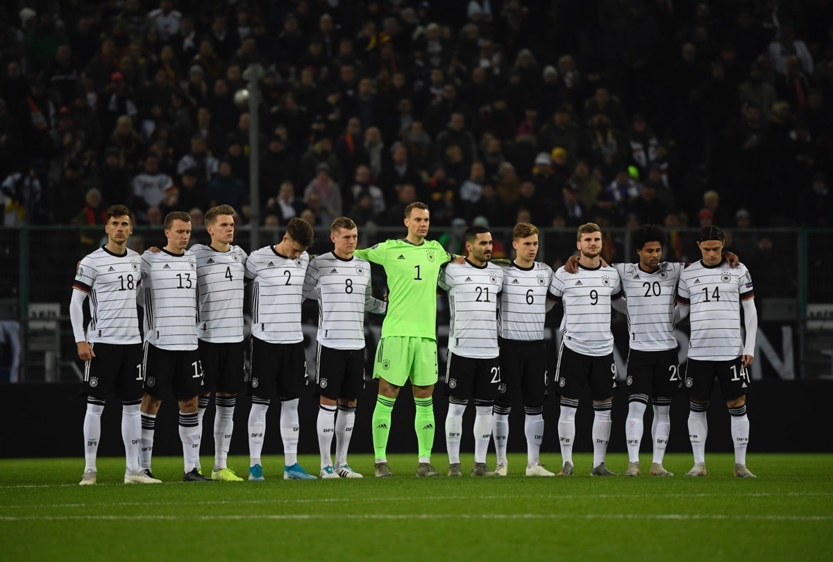 Sein abschied von der nationalmannschaft in der einzelkritik. Podolski Rückennummer Deutschland - Nationalmannschaft Ruckennummern Spieler Nummern 2021