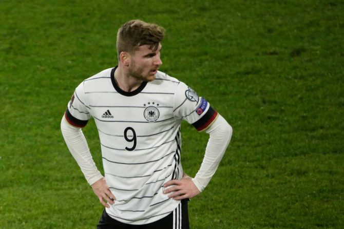 Deutschlands Stürmer Timo Werner reagiert nach dem Fußball-Qualifikationsspiel Deutschland gegen Nordmazedonien für die FIFA Fussball-Weltmeisterschaft Katar 2022 in Duisburg, Westdeutschland, am 31. März 2021. (Foto: THILO SCHMUELGEN / AFP)