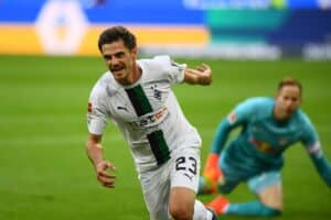 Jonas Hofmann von Bundesligaclub Borussia Mönchengladbach fällt für die Fußball WM 2022 in Katar aus (Copyright depositphotos.com / vitaliivitleo)