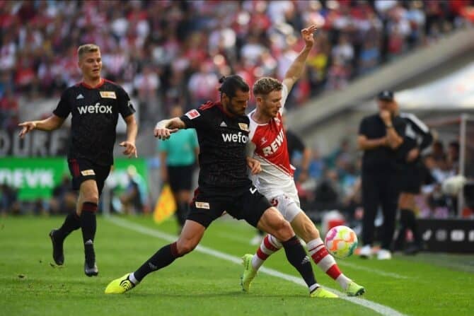 Fußball heute RTL live Europa League * Conference League * Liveticker & Ergebnisse * Union, Freiburg, Köln Union Berlin gegen den 1.FC Köln: Florian Kainz gegen Christopher Trimmel (Copyright depositphotos.com / vitaliivitleo)