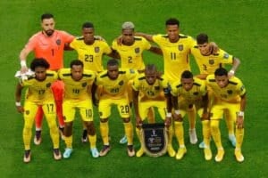 Ecuador vor dem Fußballspiel der Gruppe A der Fußballweltmeisterschaft Katar 2022 zwischen Katar und Ecuador im Al-Bayt-Stadion in Al Khor, nördlich von Doha, am 20. November 2022. (Foto: Odd ANDERSEN / AFP)