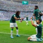 Saudi-Arabiens Stürmer #11 Saleh Al-Shehri jubelt nach dem ersten Tor seiner Mannschaft während des Fußballspiels der Gruppe C der Fußballweltmeisterschaft Katar 2022 zwischen Argentinien und Saudi-Arabien im Lusail-Stadion in Lusail, nördlich von Doha, am 22. November 2022. (Foto: Odd ANDERSEN / AFP)