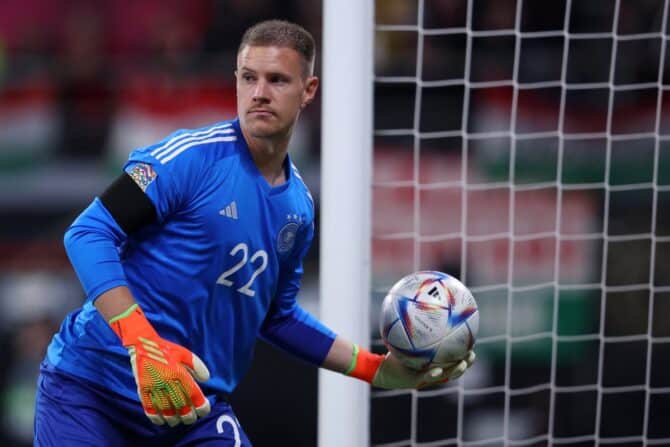 Deutschlands Nummer 2 Ter Stegen beim UEFA Nations League  match gegen Ungarn am, 23.September 2022. (Photo by Ronny HARTMANN / AFP)