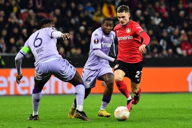 Florian Wirtz beim Spiel in der UEFA Europa League Bayer 04 Leverkusen gegen AS Monaco am 16.02.23 (Copyright depositphotos.com / vitaliivitleo)