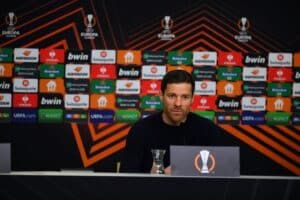 LEVERKUSEN Trainer am 13.04.23: Xabi Alonso. vor dem UEFA Europa League Bayer 04 Leverkusen Match gegen Royale Union Saint-Gilloise in der Bayarena (Copyright depositphotos.com / vitaliivitleo)