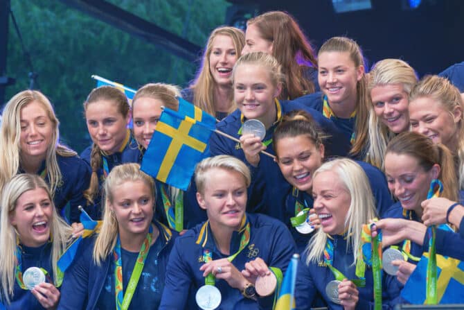 STOCKHOLM, SCHWEDEN - AUG 21, 2016: Die Olympiamedaillengewinner von Rio werden im Kungstradgarden gefeiert. (Copyright depositphotos.com)