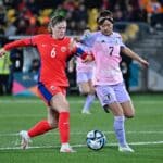Maren Njelde aus Norwegen und die Japanerin Hinata Miyazawa im Achtelfinale - Japan kommt ins WM-Viertelfinale. Copyright: xMASANORIxUDAGAWAx 20230805001827808328 imago