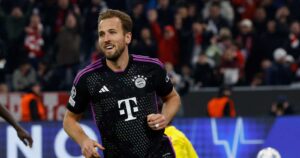 Bayern Münchens englischer Stürmer Harry Kane (#09) feiert seinen Treffer zum 2:0 während des Fußballspiels der UEFA Champions League Gruppe A zwischen dem FC Bayern München und Galatasaray AS in München. (Foto: MICHAELA REHLE / AFP)