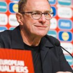 Österreichs Trainer Ralf Rangnick bei einer Pressekonferenz nach dem EM 2024-Qualifikationsspiel zwischen Estland und Österreich in der ersten Runde der Gruppe F in Tallin, Estland, am 16. November 2023. (Foto: RAIGO PAJULA / AFP)