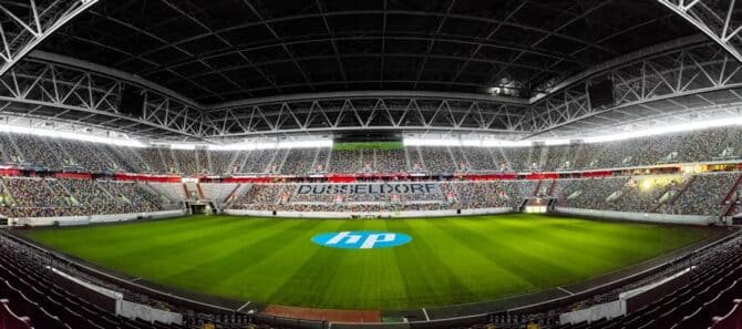 Düsseldorf Arena, die als Merkur Spiel-Arena bekannt ist